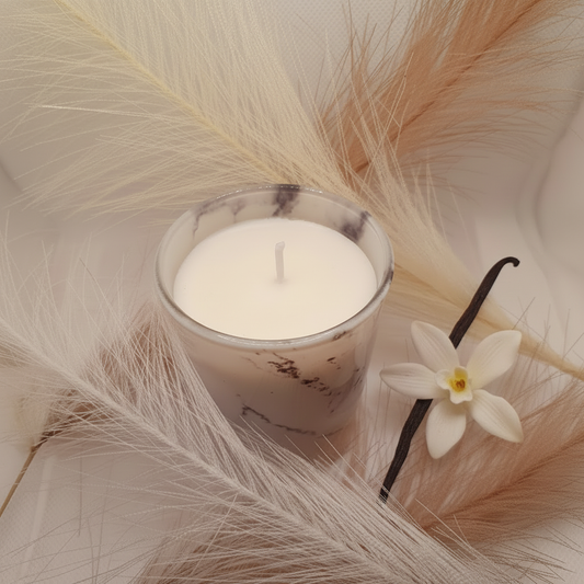 Bougie Vanya avec vanille - Photo 1